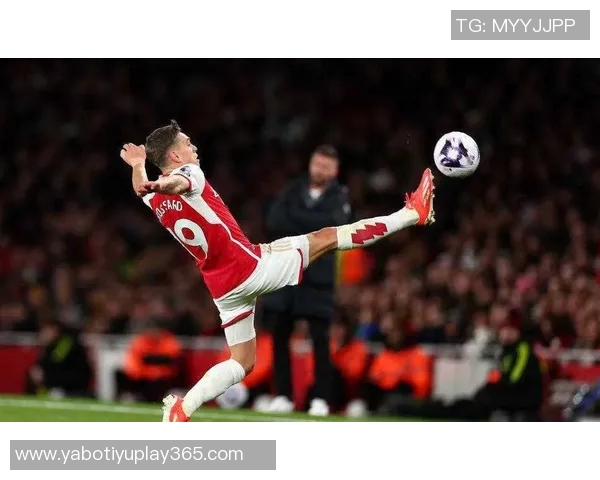 厄德高积极恢复状态分享训练照片期待重返赛场展现风采