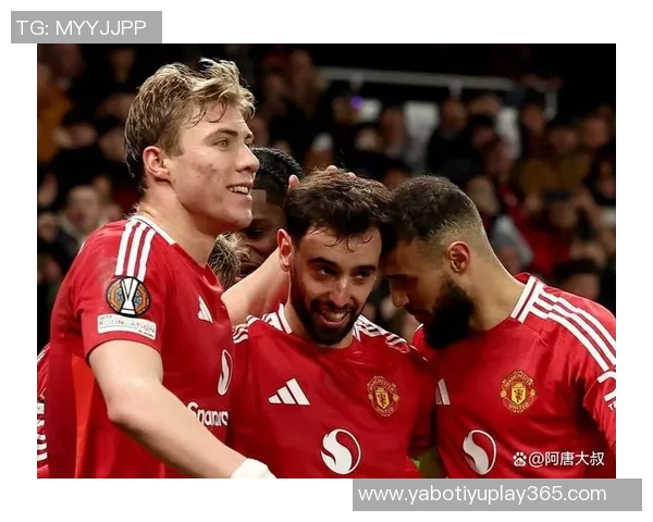 德里赫特谈曼联本赛季目标力争重返欧冠展现球队进步与提升潜力