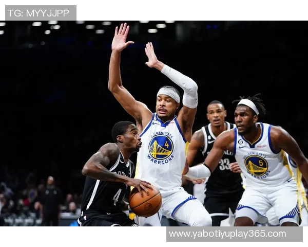 克莱末节狂砍17分再现神勇表现创个人新高自2023年勇士对活塞以来 克莱末节狂砍17分再现神勇表现创个人新高自2023年勇士对活塞以来