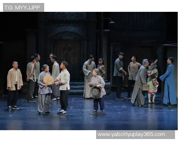 蒯纪与毛伟杰轻松合影归沪期待新赛季精彩表现